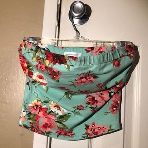 Sexy Floral tube top! M